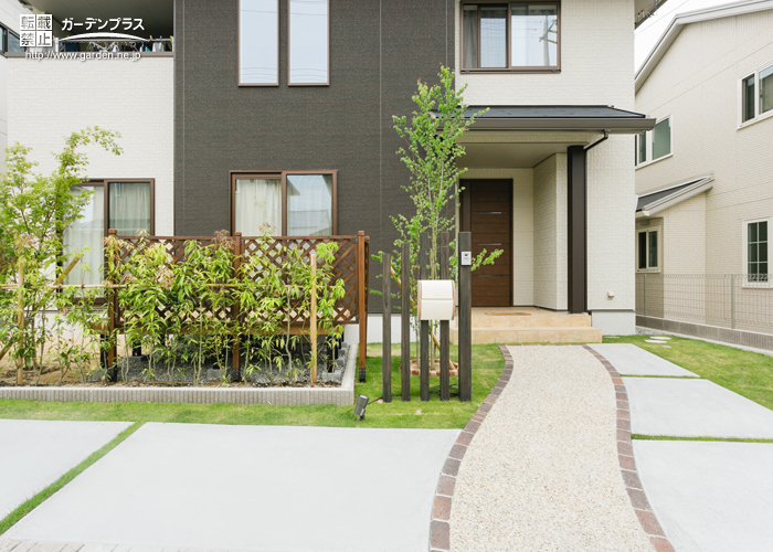 玄関アプローチを階段にしたい方必見！外構階段設置のメリットと注意点を解説群馬県利根郡の外構工事やエクステリア工事は株式会社天照へ