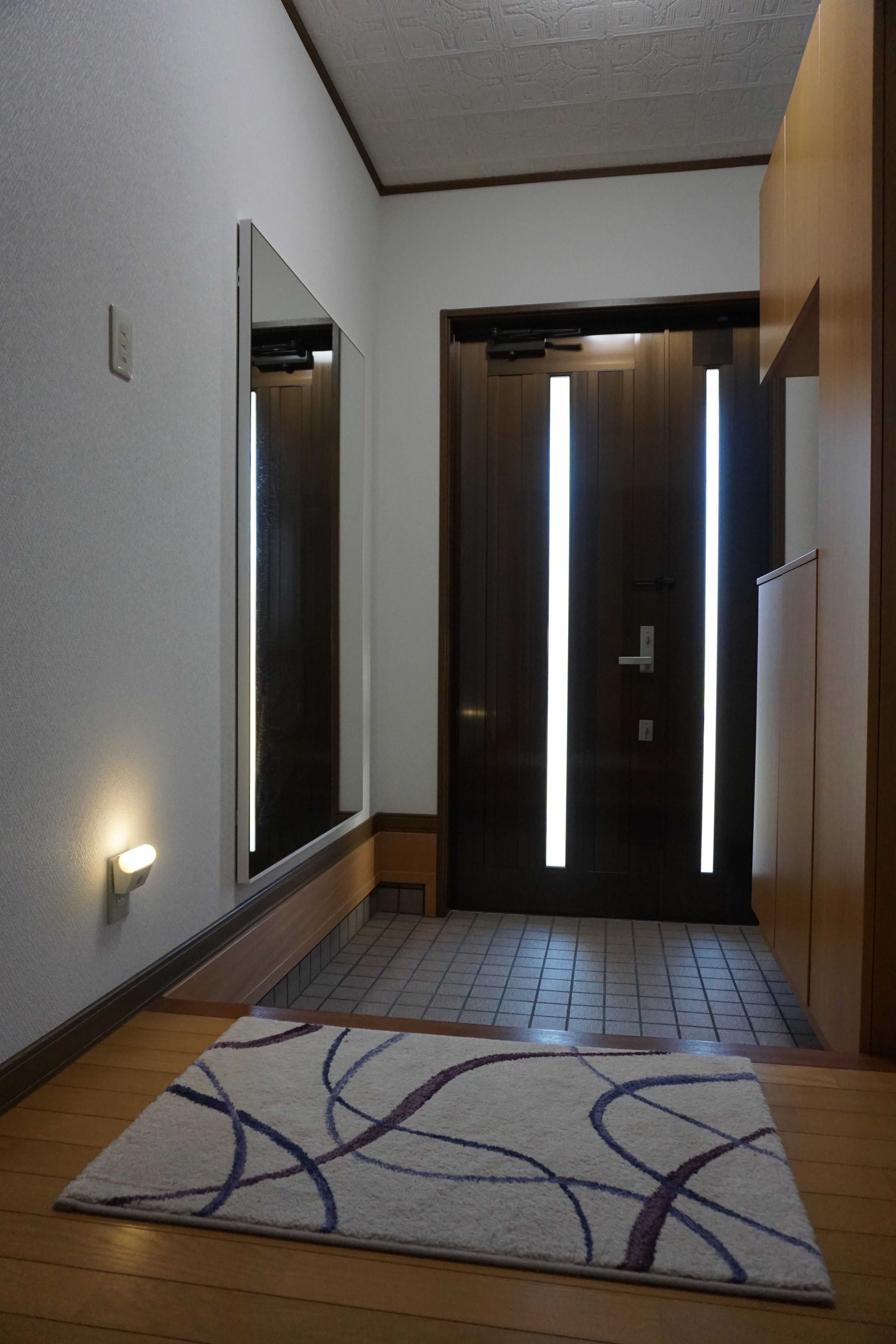 楽天市場 ダンス 鏡 全身 壁掛け 貼る ミラー DIY 壁 姿見 玄関 貼れる 新築 特大 ウォールミラー ヨガ バレエ スイング ゴルフクローゼット 寝室 サロン はる 大きい 特大 スリム 連貼り リビング レッスン あす楽 単品のみ購入で対応 DIYセット3営業日以内発送