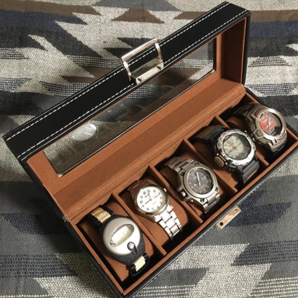 腕時計スタンド デザイン時計収納スタンド