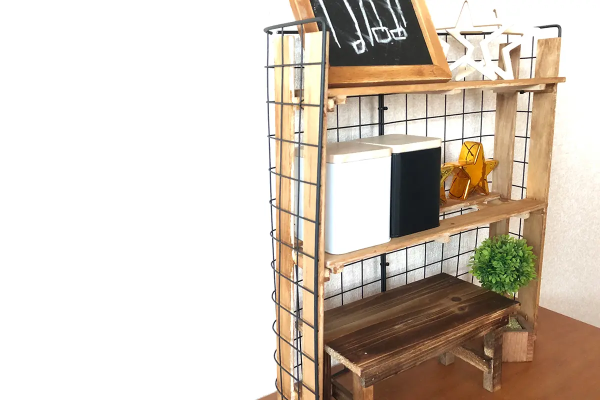 知りたかった！100均の「ワイヤーネット」で収納スペースをつくる方法3つ - 朝時間.jp