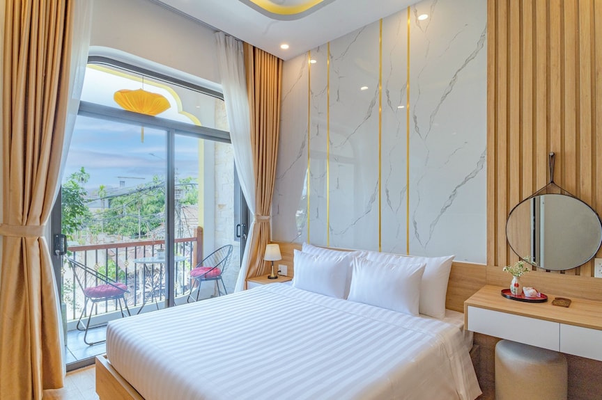 クローゼット、シングル ベッドが光のミントの寝室のインテリアの写真素材・画像素材 Image 32754218