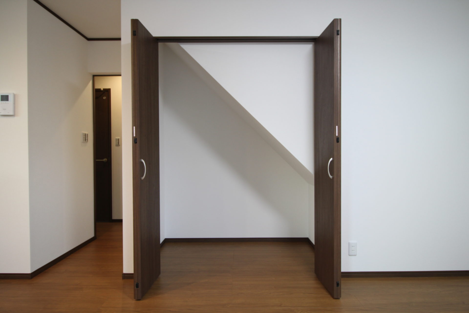 階段下収納 デットスペースを有効利用』 階段のリフォーム事例松戸市 リフォームO-uccino