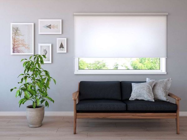 カーテンの裾を床につけるブレイクスタイルについてオーダーカーペット・ラグのFROM FLOOR