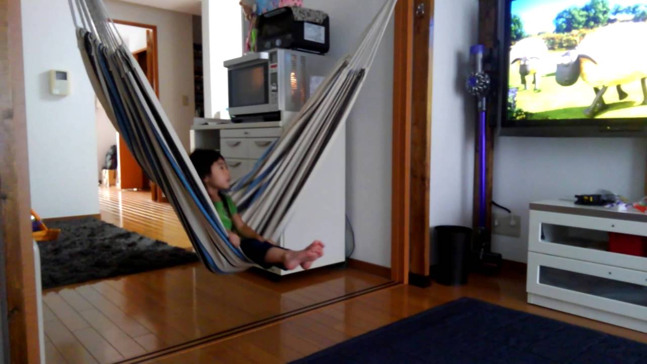 室内用ハンモックのおすすめ商品6選！お家でアウトドア気分を楽しむ工夫を紹介 ハピキャン〜タカラモノを探しに行こう〜 ｄメニューニュース NTTドコモ