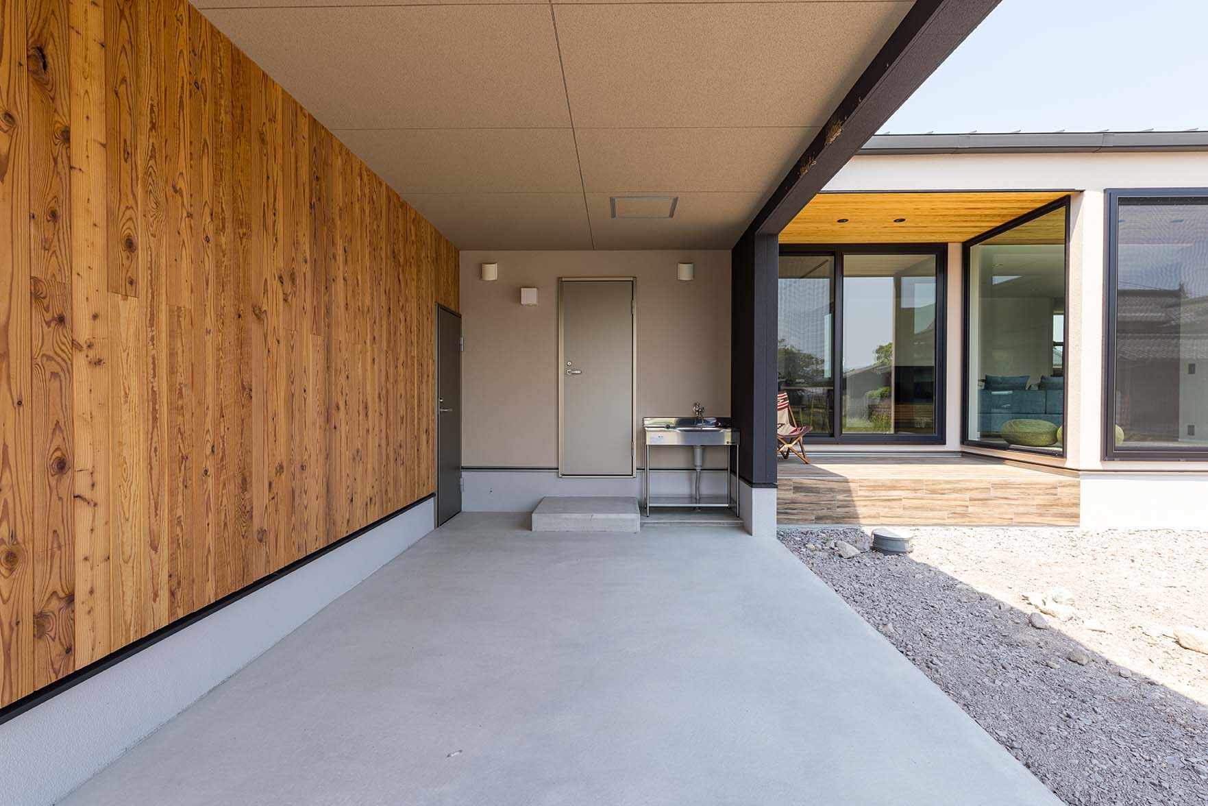 ガレージハウスの内装画像集注文住宅で実現した趣味を楽しむおしゃれなガレージのある家注文住宅ブルーハウス デザイン ・性能・リゾートライフ、愛知、名古屋、豊橋、豊川、岐阜ならお任せください