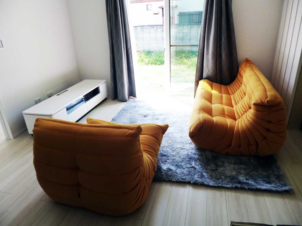 リーンロゼ トーゴ 2シーターIランク togo 白 ホワイト ソファ・ソファベッド