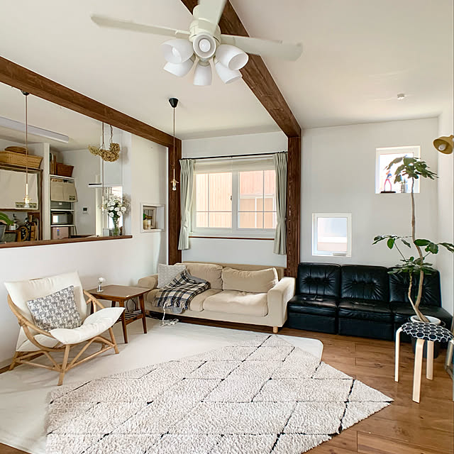 洗えるラグ』で一年中お部屋が快適に♪自宅で丸洗いできておしゃれなラグ15選キナリノ