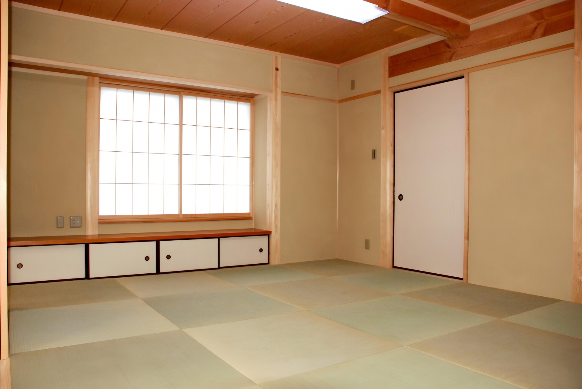 内窓は出窓に設置可能です一戸建て 防犯 省エネLIXILリフォームネットリフォーム事例