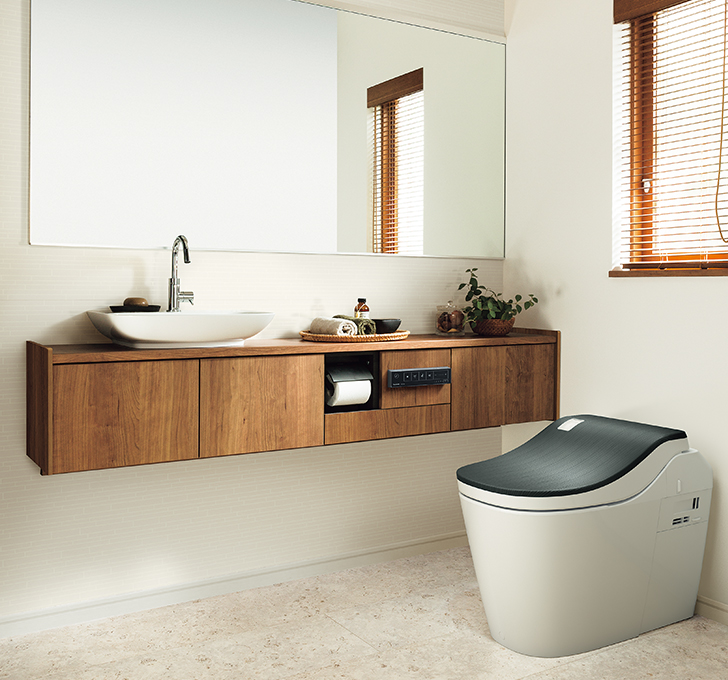 トイレに収納棚なし！スリムなカウンターでオシャレに収めるアイデアSmileの住まいるーと