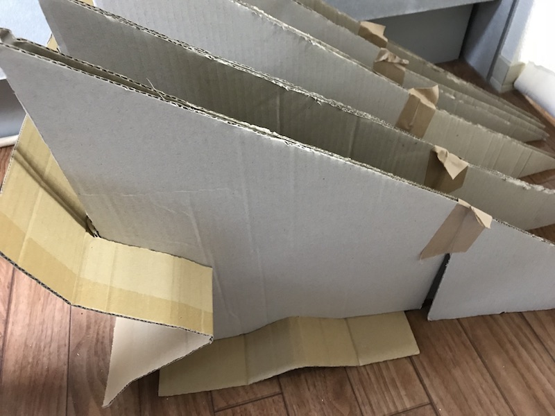 お家であそぼ！ その４ ダンボールすべり台子育てひろば ころろ