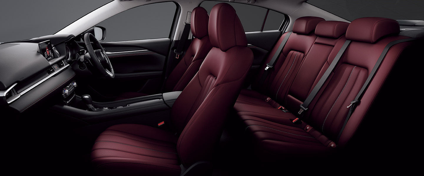 かっこいいセダンの国産車・外車ランキング 20代・30代の若者にも人気の厳選車種 - COBBY