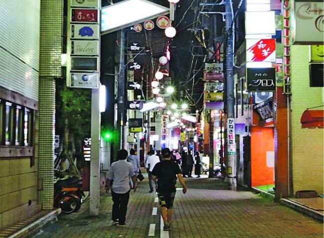 徳島夜街（紺屋町、秋田町） 1月30日土曜日 23時ごろ -