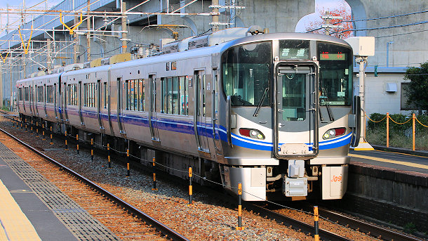 北陸新幹線ビュースポット！松任駅前の新幹線が見えるパーキングへ行ってきました！｜金沢まちゲーション