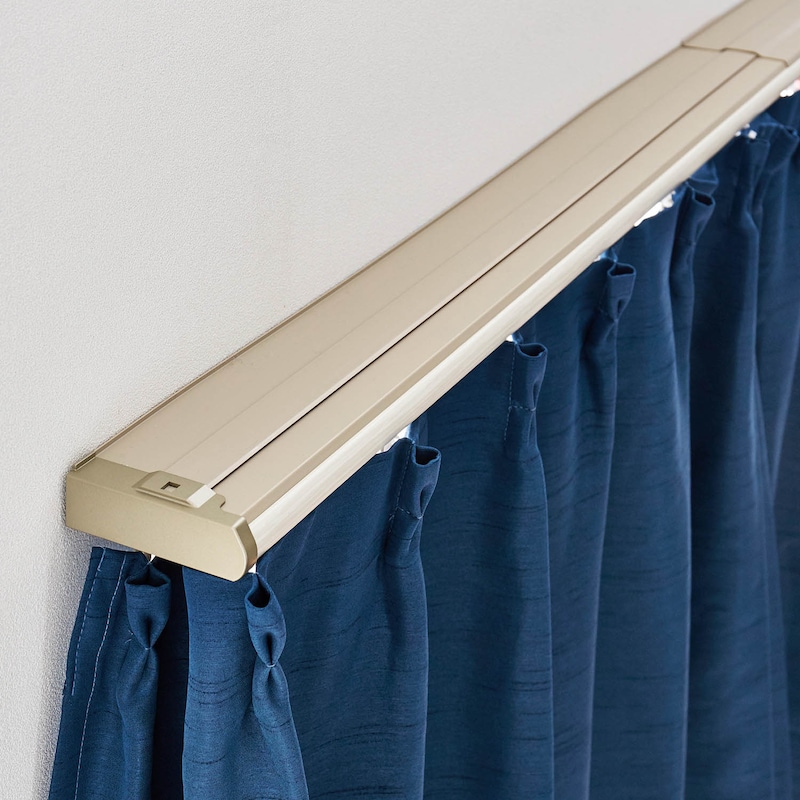 TOSO 光漏れを緩和するトップカバーつきカーテンレール 伸縮式- インテリアの通販ならセシール cecile
