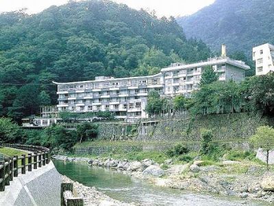 鬼怒川温泉コンパニオン宴会！【最新】人気宿ランキング | 宴会コンパニオン旅行