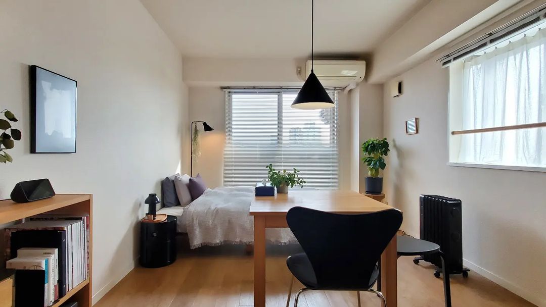 ミニマリストと一人暮らし。おしゃれな空間を目指して試行錯誤中繊細ミニマリストの身軽な暮らしミニマムモード