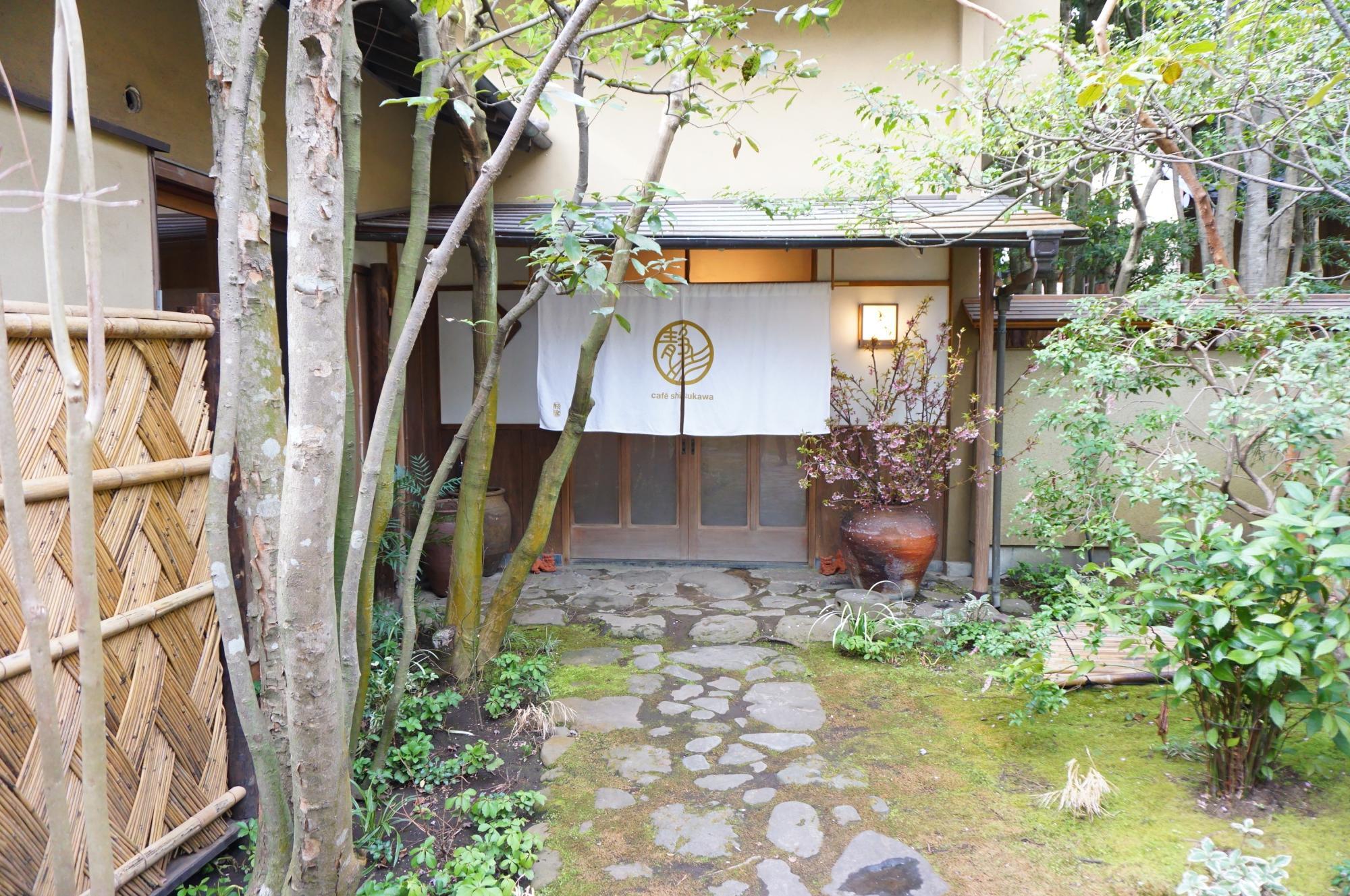 静川 cafe shizukawa 三島】桜家が営むひっそりと佇む山の家カフェ！ もぺもぐ