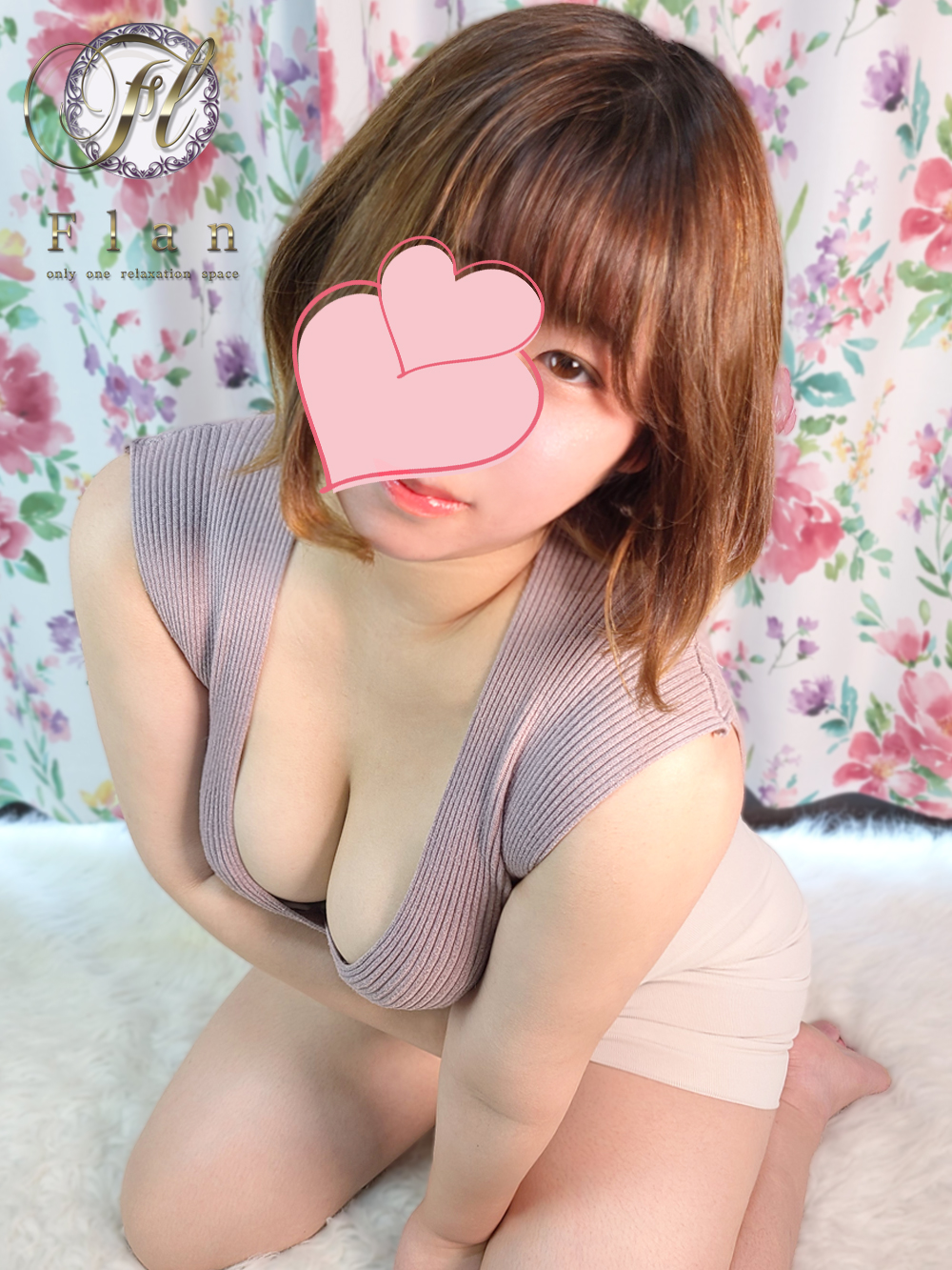 可愛い子、美人揃いのメンズエステ【いつでも１０００円引きクーポンあり】可愛い子が超ミニワンピで本格オイルマッサージ☆アロマフラワー☆ | 札幌 メンズエステ情報サイト「メンズエステDX（デラックス）」