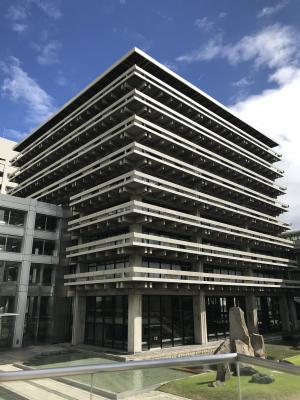 新旧の丹下建築が並び建つ香川県庁・内観編 丹下健三香川県高松市- Tadaoh! Design