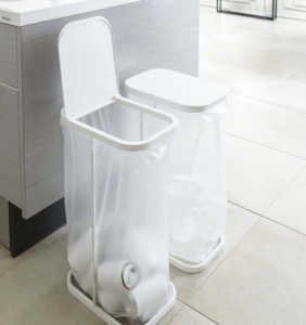 ニトリ 袋を引っ掛けるだけの「分別ゴミ袋スタンド」が優秀すぎた♪4yuuu