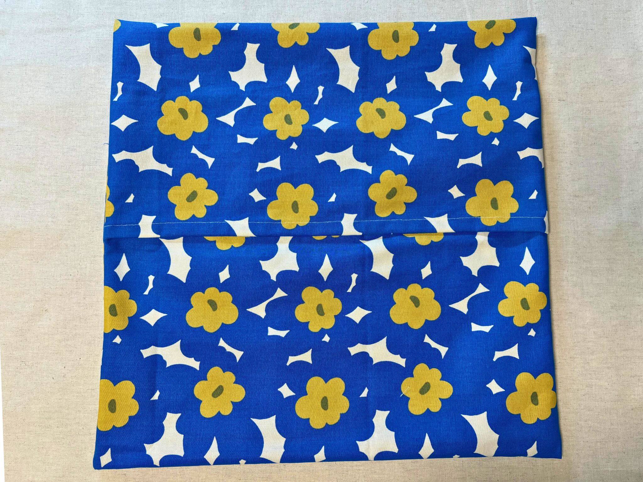 100均DIY ファスナーなし簡単クッションカバーの作り方！初心者向け ニトリHow to make a cushion coverwithout a zippe