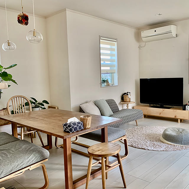 Amazon.co.jp : aierbo シーリングライト LED 照明 おしゃれ 北欧 リビング 照明器具 寝室 6畳 8畳 10畳 12畳リモコン タイマー付き 調光調色 アッパーライト 天井照明 明るい シンプル インテリア リビング用 居間用 ブラック・120*80cm:ホーム＆キッチン