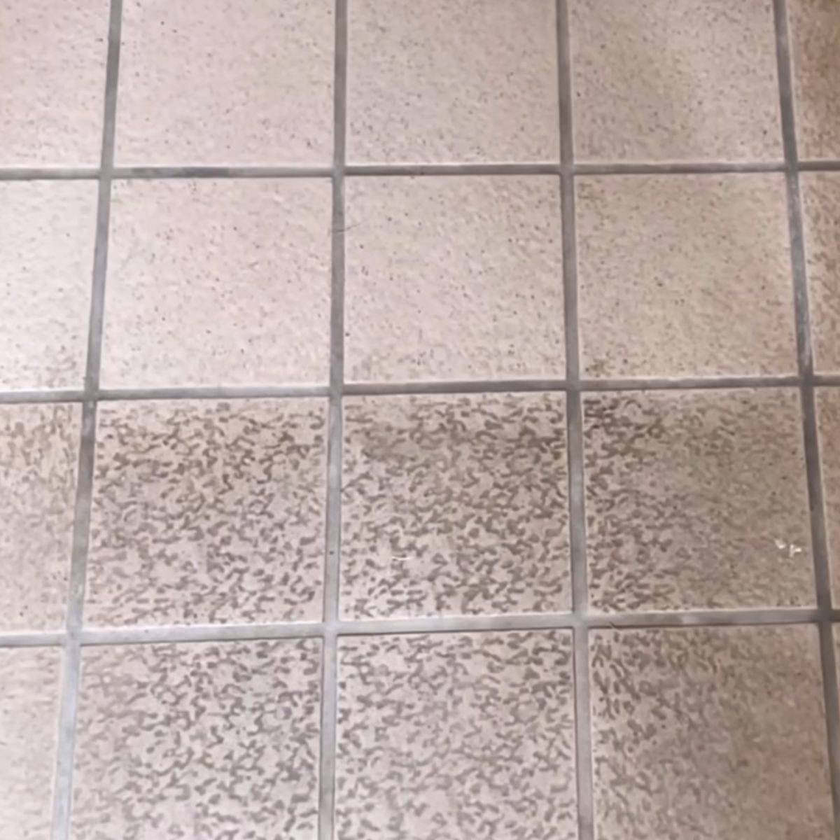 うちで過ごそう part 06 玄関のタイル掃除編 ブログスタッフブログ札幌・江別・北広島の新築・注文住宅スカイハウスモダンなデザインの家