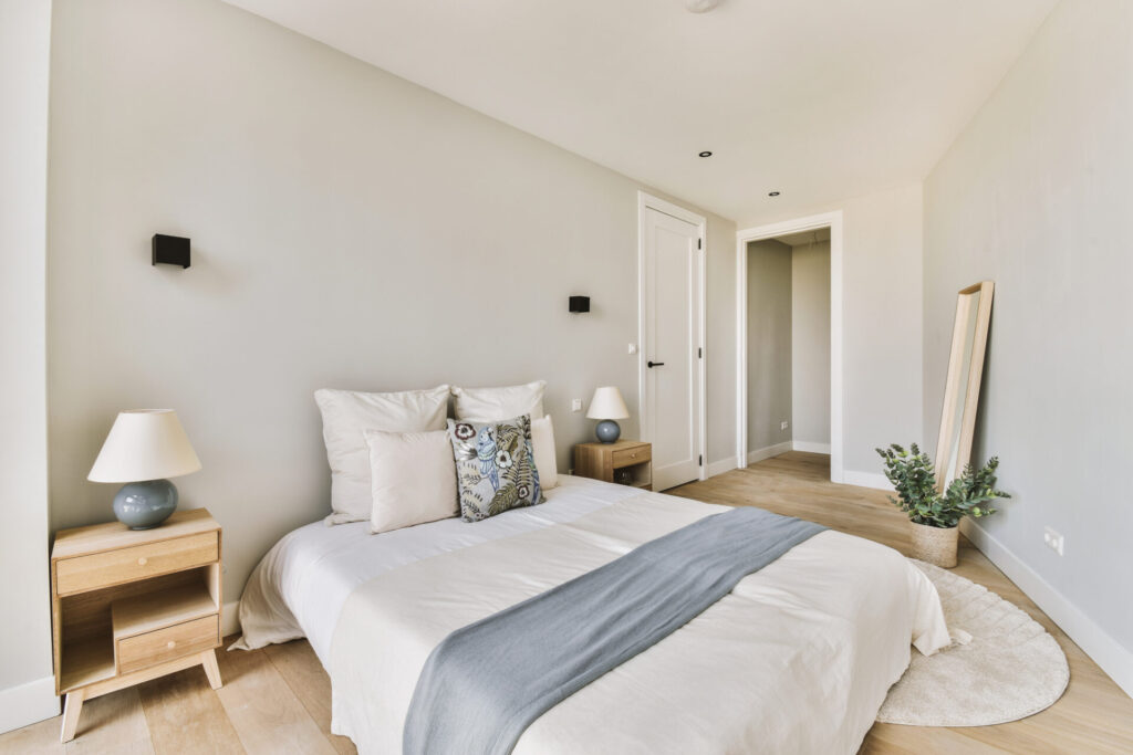 理想の寝室を作るインテリア選びのポイント家具選びや配置のコツ - 暮らしのデザイン