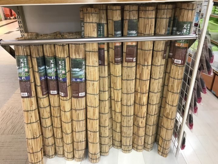 2025年更新 ダイソーで110円で買えるすだれのサイズと売り場くらしとふわっと100均ブログ