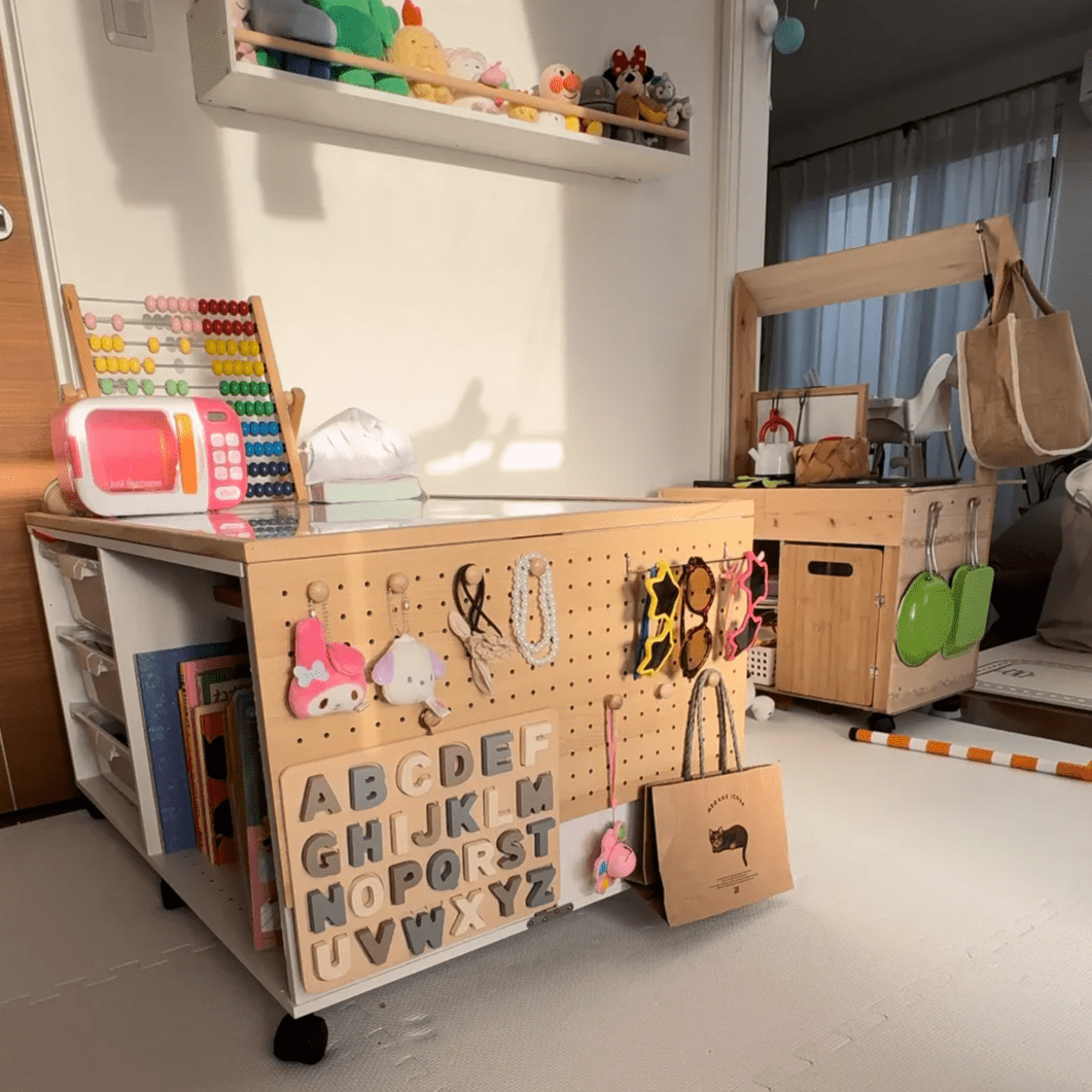 ニトリのカラーボックスで子供のおもちゃ収納LEE