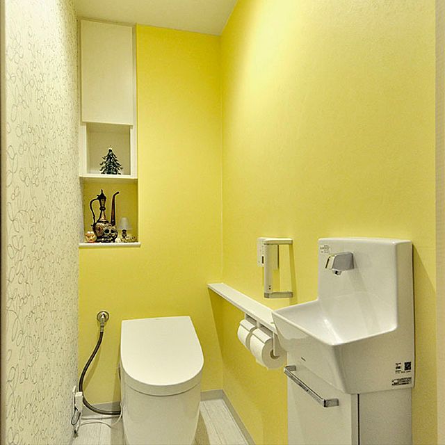 トイレ黄色 の建築事例・施工実例・価格注文住宅