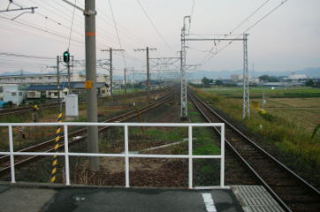 西小坂井駅留置も見る : 列車番号T-TAKE(てぃーていく)