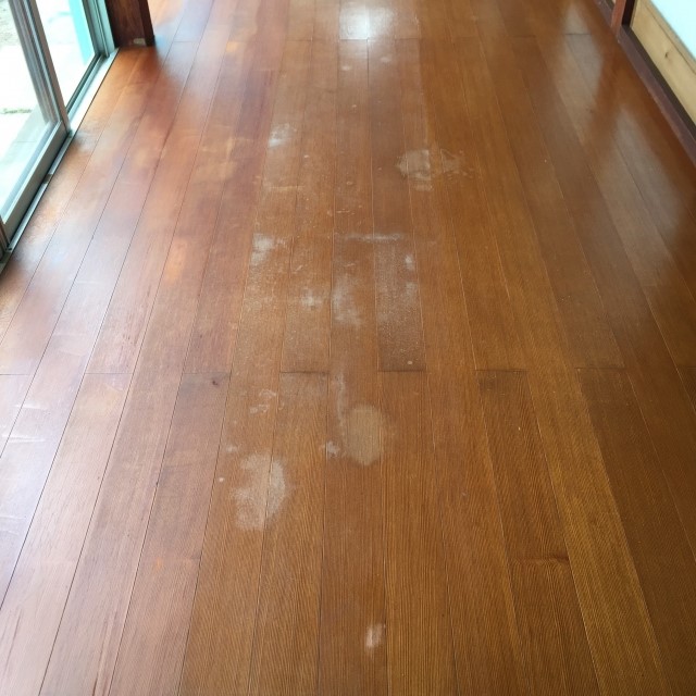 床の黒ずみの落とし方をいろいろと試してみた藍舎 あいしゃ 千葉の家木更津市 一戸建 注文住宅 自然素材 千葉の森の家