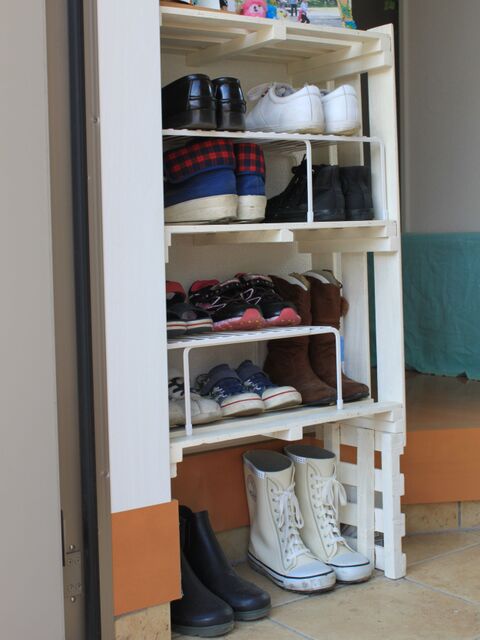 貼るだけ簡単イメージチェンジ☆リメイクシートを使った玄関実例2021年3月19日- エキサイトニュース