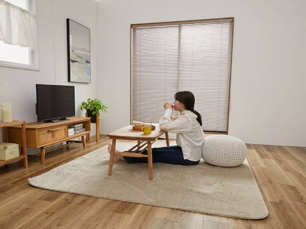 一人暮らしにおすすめソファ23選 コンパクト＆おしゃれなローソファ・カウチソファを厳選ELLE DECORエル・デコ