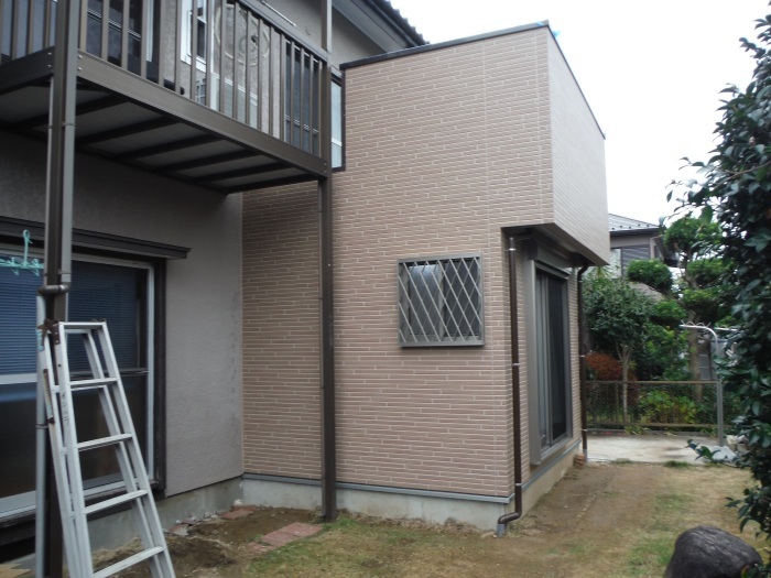 リビング増築で補助金も活用 福津市 Y様邸一戸建て 防犯 バリアフリー 省エネ 高気密・高断熱 耐震 リビング 空間の拡張、南からの彩光の確保LIXILリフォームネットリフォーム事例