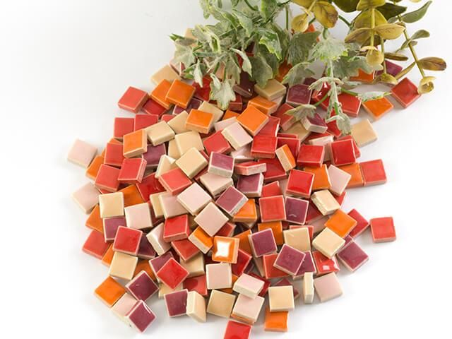 カラフルな大理石のミックスモザイク高品質の壁と床用モザイクタイル - 中国 モザイク , モザイク床
