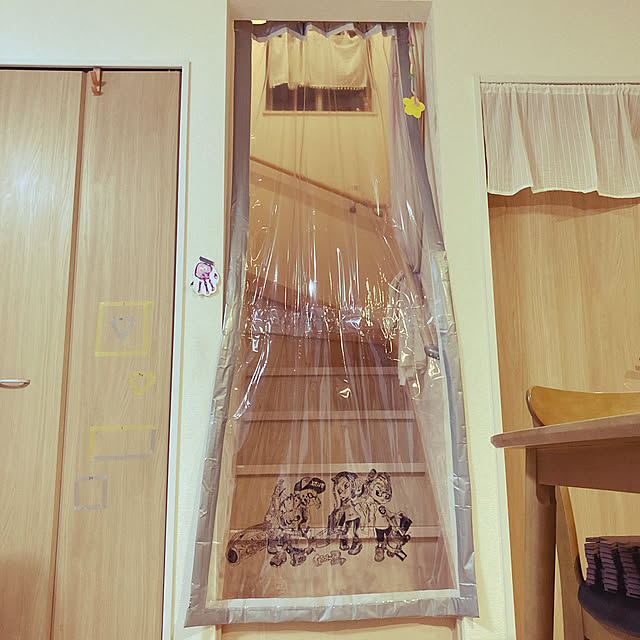 透明なポリ塩化ビニールの防風カーテン、屋外の側面パネル、ジッパーのドアが付いている防水シート、2 x 2 メートル 2.5 x2. Amazon.co.jp: 屋外ビニールカーテン 透明なプラスチックの防水シート雨よけ ベランダ カーテン 防寒 保温 グロメット付き0.5mm 耐候性