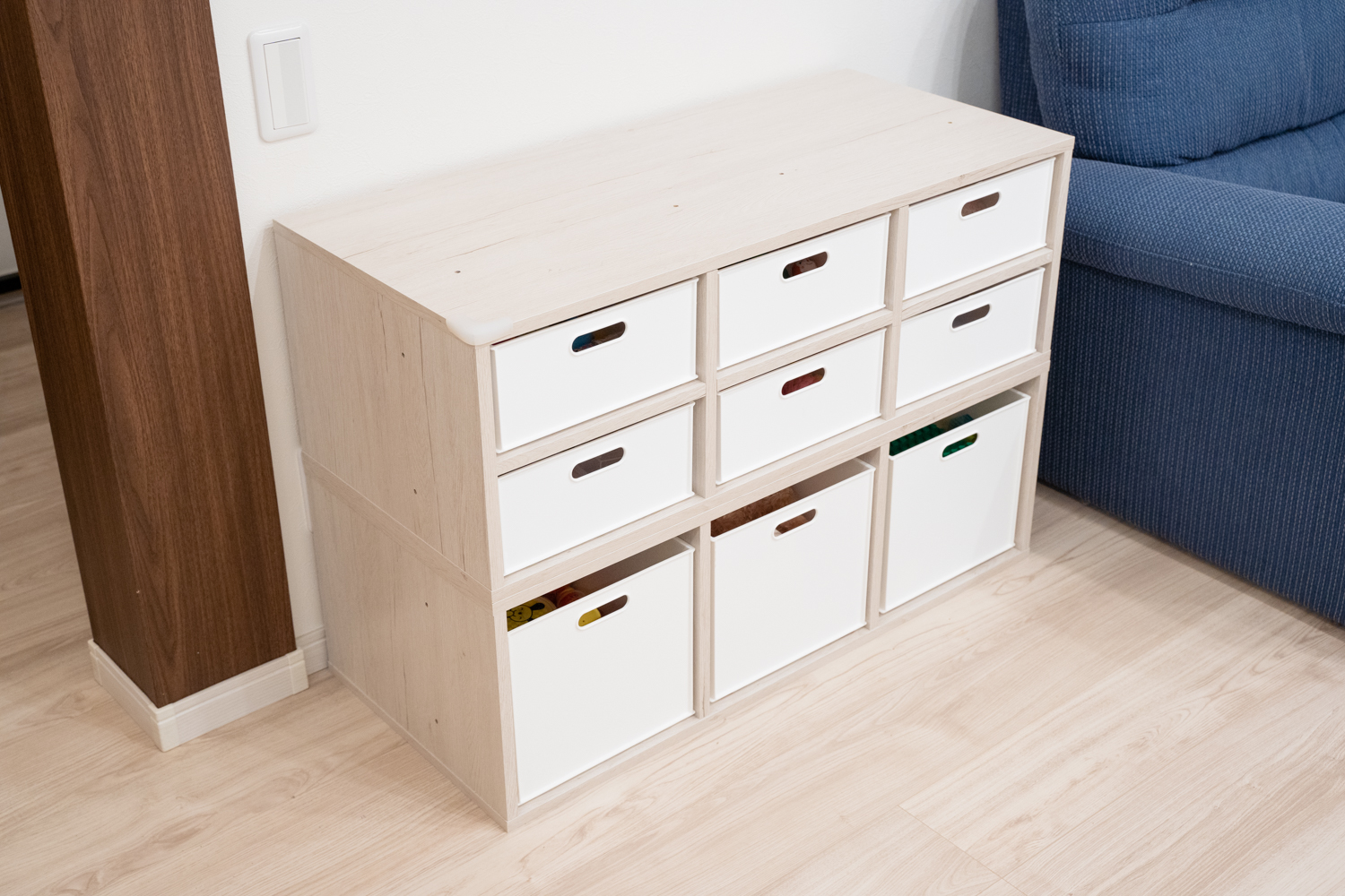 おもちゃ収納のアイデアとコツ IKEA・ニトリ・無印のおしゃれな活用例も！RoomClip mag暮らしとインテリアのwebマガジンスタッキングボックス おしゃれ おもちゃ 収納 収納ケース スタッキング ラベルホルダー キャスター付き キャスター かわいい グレー グリーン