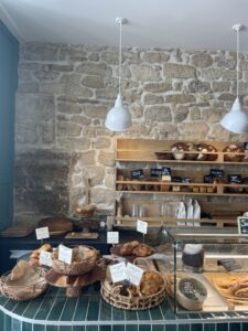 パリのパン屋さんポワラーヌの内装と、そのディテールの秘密・ : keiko's paris journal ＜パリ通信 - KSL＞