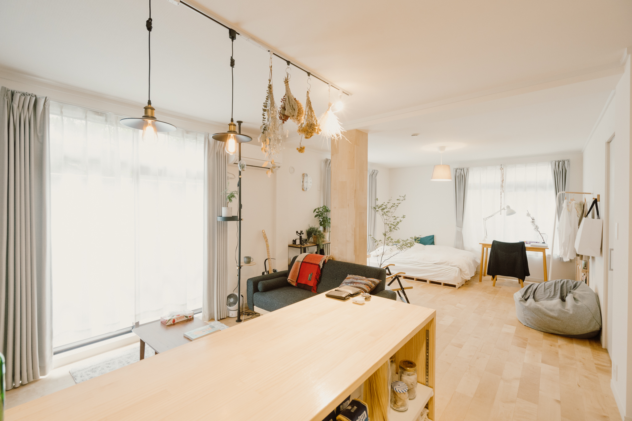 落ち着くリビングの作り方狭い＆広いリビングのレイアウトや配色がわかる実例も紹介中古マンション・戸建てリノベーション＆リフォーム