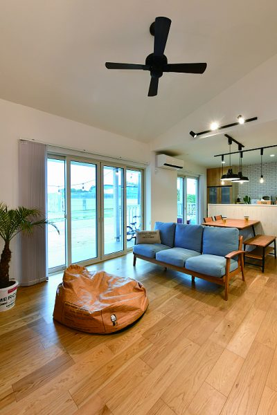 ↓私の過去の失敗談はこちらから @ririka_ieado . 本日は小さいおうちがちょうどいい . ❧ ❧ ❧ ❧ ❧ ❧ \ 失敗から学んだ理想の暮らし@ririka_ieado . 家づくり難しいよねそんなあなたに！ このアカウントでは❏ スキマ時間1分でちょこっと学ぶ ❏ 将来