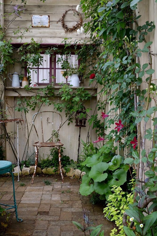 パーゴラの作り方 施工方法と材料を紹介ウッドデッキのDIYリーベ