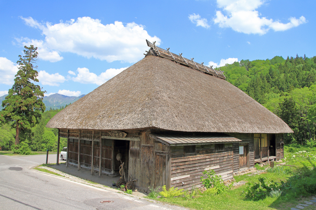 平屋リフォームの費用はどのくらい？ビフォーアフターを施工事例ごとに紹介！戸建てフルリフォームなら増改築.com