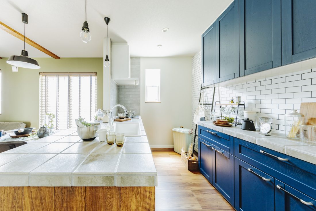 簡単DIY！キッチンをブルックリン風に劇的イメチェン♪ - Life Style Labo