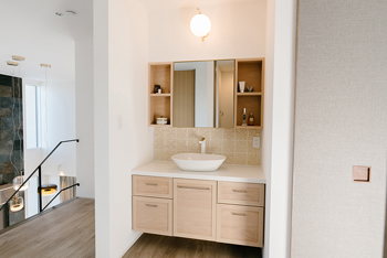 玄関手洗いって実際どう？メリット・デメリットとオシャレな事例4選もご紹介