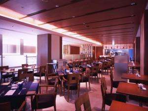 Ripple Hotel(shanghai Wanjia Commercial Plaza),