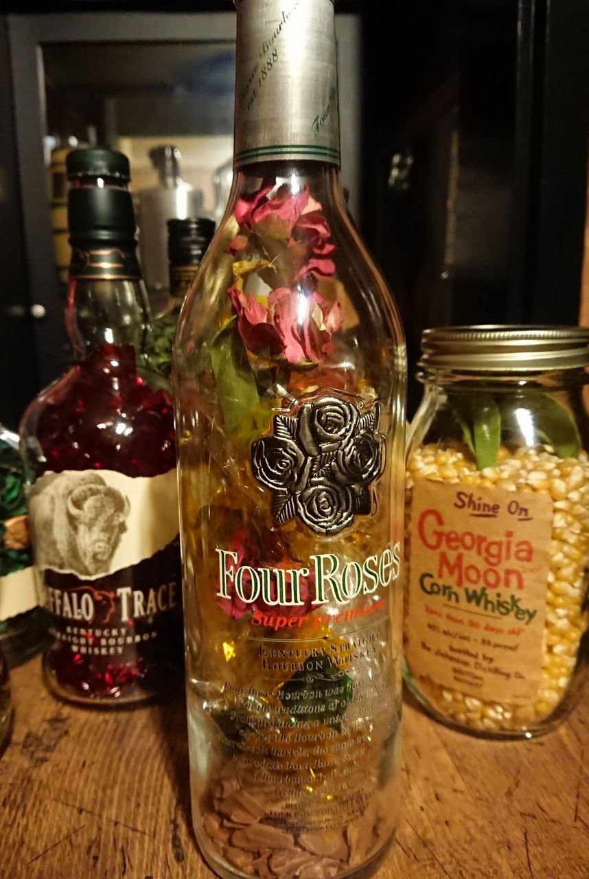 家にあるビン・缶を活用して、すてきに飾るには？季節の花 活け方レッスン 5からだにいいこと