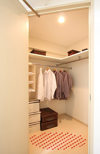 クローゼット公開 狭いけどスッキリの工夫トトノエさん