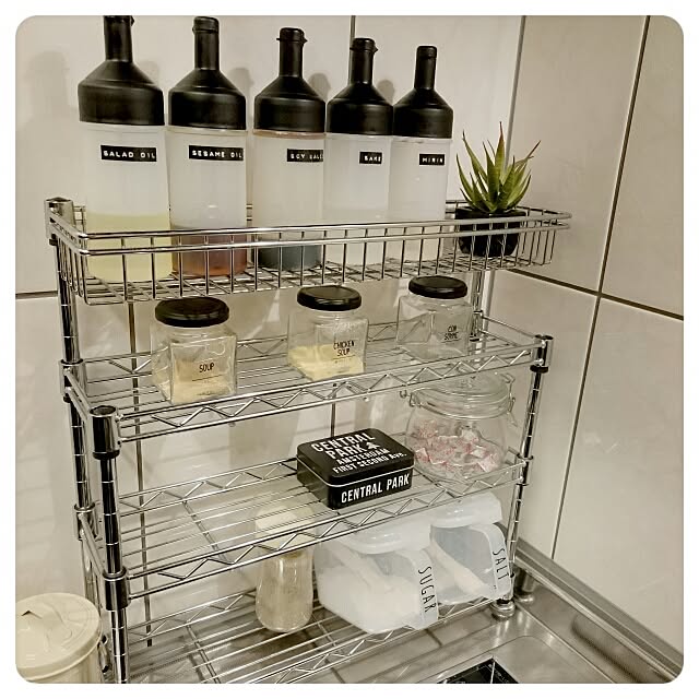 ダイソー・セリアのジョイントラックは何がある？組み立て棚11選